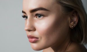 woman with beautiful eyelashes from latisse